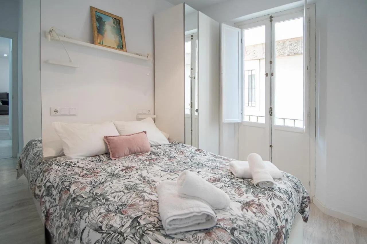 Daire Apartamento Las Lectoras De Cadiz